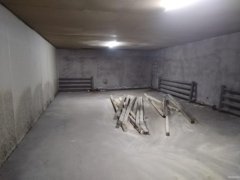 C9296三道坝天生沟村厂库房出租