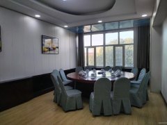 C9300八钢绿洲路280平餐厅转让