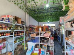 C9305昌吉市红旗西路营业中超市转让