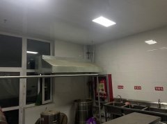 C9311昌吉青年路青年壹号70平餐饮店转让