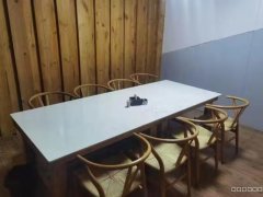 C9317位于奇台县爱派商务酒店附近临街店面转让