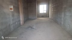 C9332位于昌吉市南公园西路特变世纪广场东苑临街旺铺出租