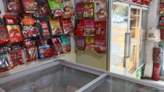 C9336出租昌吉市南五工东路金果庄园小区临街粮油水果疏菜店