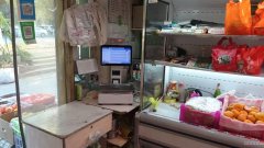 C9336出租昌吉市南五工东路金果庄园小区临街粮油水果疏菜店