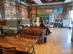 C9339位于昌吉市延安南路文化宫转盘公园门口临街店面转让