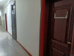 C9346办公楼出租 位于阜康市博峰路临街