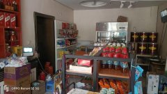 C9349位于昌吉市红星路老政府家属院门口店面转让