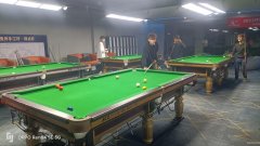 C9354位于昌吉市建国西路友好商场D座三楼店面转让