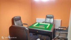 C9354位于昌吉市建国西路友好商场D座三楼店面转让