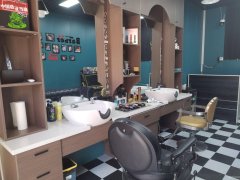 （成功案例）C9366八钢绿洲路口30平美发店转让