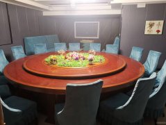 C9369位于昌吉玛纳斯文化南路500平川菜馆转让