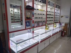 （成功案例）C9376商运司转盘77中后门眼镜店转让