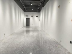 C9439昌吉青年壹号店铺直租