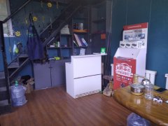 （成功案例）C9462体育馆路中医院小区100平洗车房转让