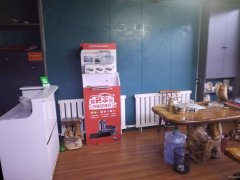 （成功案例）C9462体育馆路中医院小区100平洗车房转让