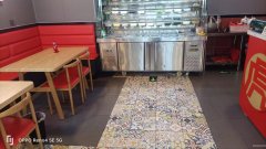 C9477位于昌吉市长宁南路华洋广场四楼餐饮广场