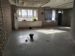 C9478阜康团结西路280平旺铺出租