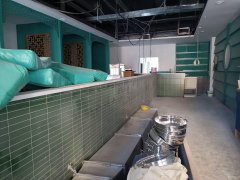 C9503位于吉木萨尔县花果山美食城临街店面转让