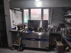 C9523五建综合市场35平餐厅转让