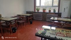 C9529位于呼图壁县中亚商城附近临街店面转让