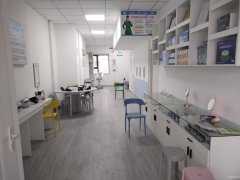 C9540绿谷佳苑60平旺铺转让