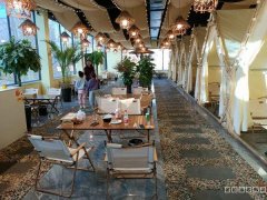 C9543位于昌吉市延安北路州医院附近临街店铺转让