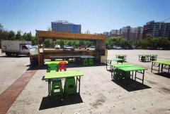 C9552乌苏市新区营业中精装修餐饮旺铺低价转让