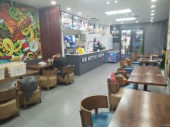 C9557 YOYO环球港85平店面转让