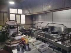 C9559达板城乌拉泊化肥厂300平餐厅转让