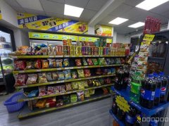 C9564位于昌吉富友国际北门100平品牌便利店转让