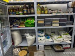 C9564位于昌吉富友国际北门100平品牌便利店转让