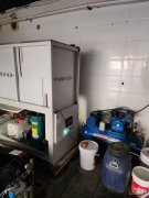 C9565新市区鲤鱼山路临街160平门面转让