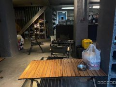 C9571五家渠军垦路一中旁100平休闲咖啡饮品店转让