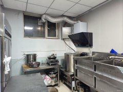 C9594长沙路百信康城经营中椒麻鸡店转让