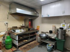 C9611火车西站十二街经营中烤肉拌饭外卖店转让