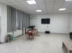 C9619位于玛纳斯县凉州户镇一家二类修理厂对外转让