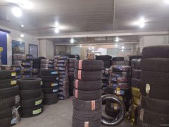 C9625丽景江山80平轮胎店转让