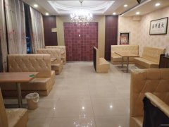 C9633呼图壁县四季花城250平餐厅转让