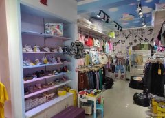 C9646商铺出租 昌吉市绿洲南路新加坡花园小区