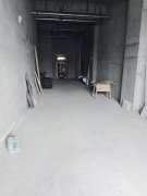 C9647位于昌吉是和谐丁香园北区的北门临街门面出租