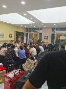 C9709位于昌吉南公园西路特变世纪广场东院餐厅转让