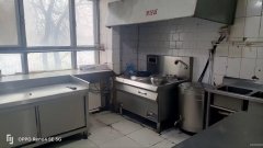 C9719位于昌吉市乌伊西路市三中附近临街商铺转让