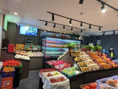 （成功案例）C9722御园公馆A区小区大门口水果店转让