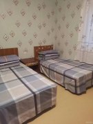 C9724位于昌吉市玛纳斯县繁育场三队附近院落出租转让