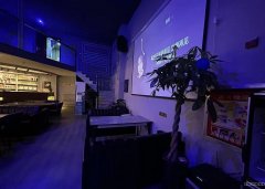 C9763位于昌吉婚恋广场营业酒馆转让