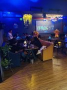 C9771位于呼图壁县中亚商城5号楼烧烤吧转让