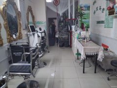 C9781南湖旭东小区60平美发养生馆转让