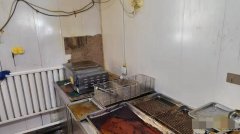 C9751喀什东路师大对面品牌外卖店转让