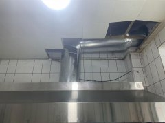 C9796位于昌吉嘉兴小区门口第一家旺铺转让