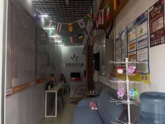 C9806位于乌市苏州路旺铺转让